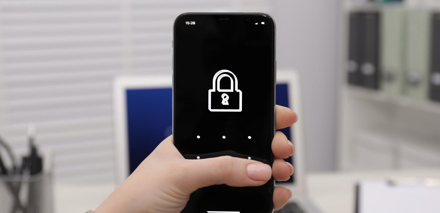 safety app on smart phone at work
